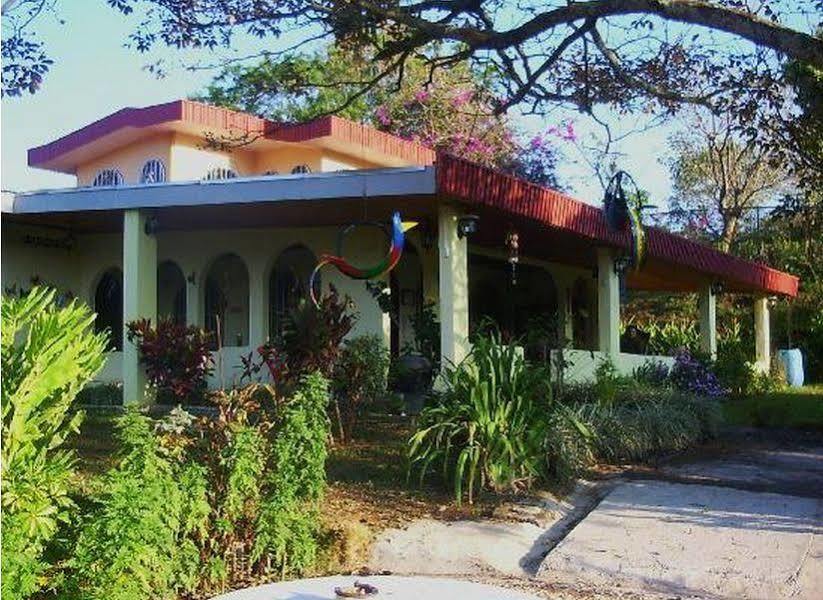 Aparthotel Villa Pacande & Rooms Pilas Esterno foto